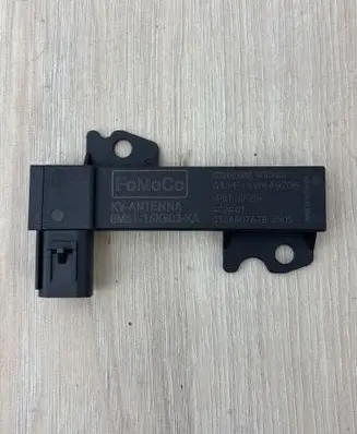 Volvo S80 Aerial antenna amplifier 8M5T15K603KA 5WK49706
