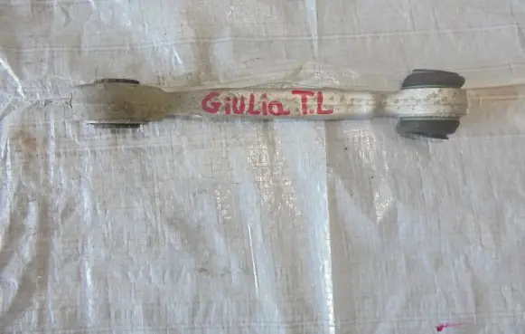 Alfa Romeo Giulia Rear upper control arm/wishbone