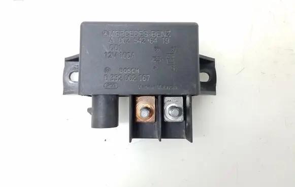 Mercedes-Benz CLS C219 Other relay A0025426419