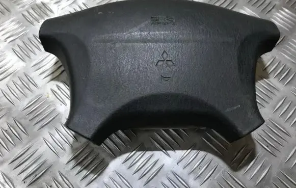 Mitsubishi Carisma Steering wheel airbag mr740922 a155263245