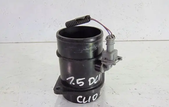 Renault Clio III Mass air flow meter 8200454482