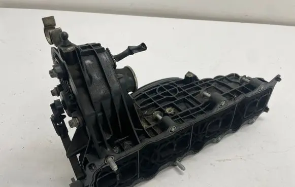 Mercedes-Benz E W212 Intake manifold A6510900037