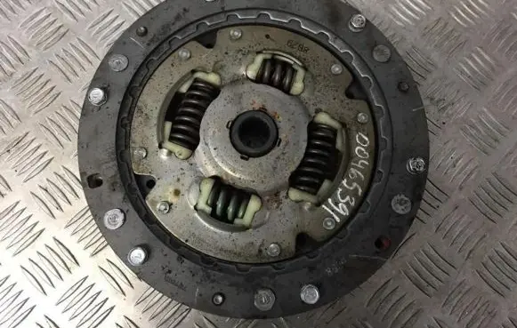 Toyota Prius (XW20) Flywheel