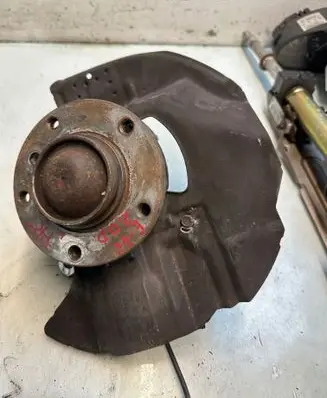 BMW 3 E46 Front wheel hub spindle knuckle 231132