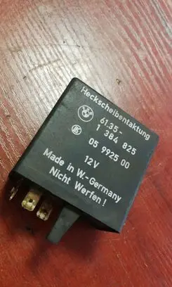 BMW 3 E36 Other relay 1384825
