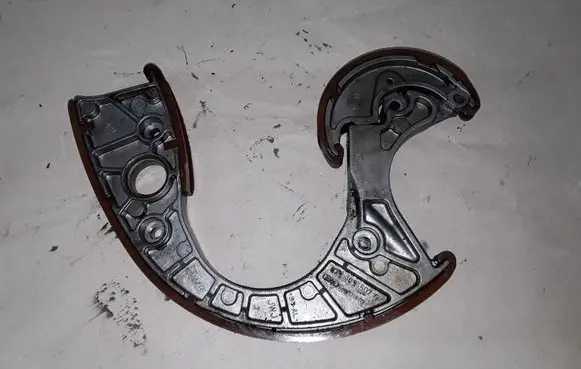 Audi A8 S8 D3 4E Slide rail for timing chain 079109507G 079109507