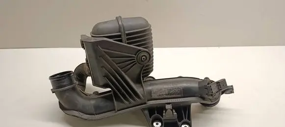 Audi Q5 SQ5 Intake resonator 