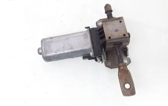 Skoda Superb B6 (3T) Seat adjustment motor 988582104