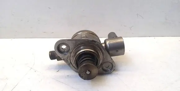 Audi A4 S4 B8 8K Fuel injection high pressure pump 06H127025E
