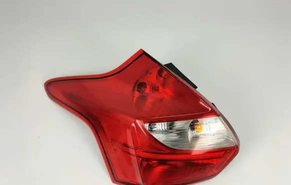Rear/tail lights