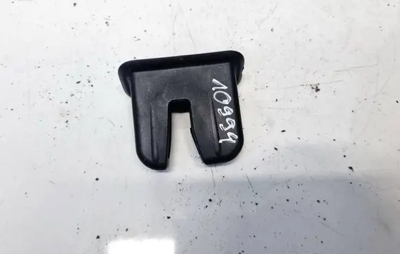Volkswagen Jetta V Other exterior part 4E0827520B