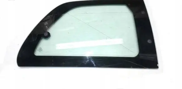 Ford Focus Front triangle window/glass szybaprawaWindstar