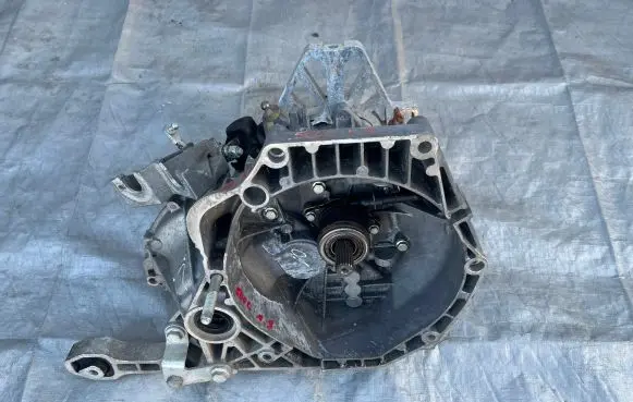 Fiat 500L Manual 5 speed gearbox C510521