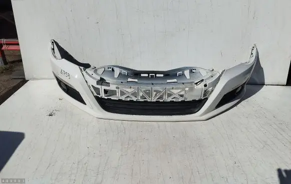 Volkswagen PASSAT CC Front bumper 3c8807217