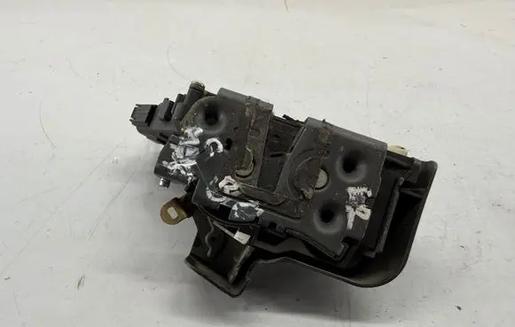 Ford Focus C-MAX Front door lock
