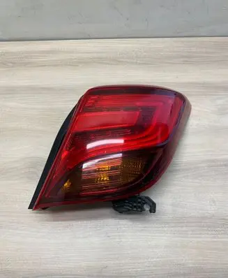 Toyota Yaris Rear/tail lights