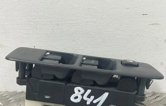 Subaru Forester SF Electric window control switch