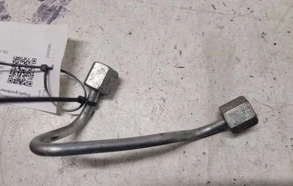 Audi A4 S4 B8 8K Fuel injector supply line/pipe