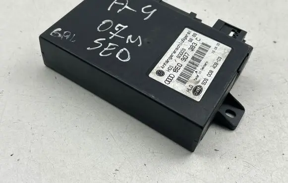 Audi A4 S4 B7 8E 8H Tow bar trailer control unit/module 8E0907383C