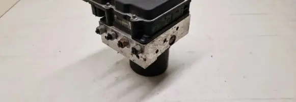 BMW 5 E60 E61 ABS Pump 6777799 6777797 3451677779701