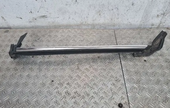Opel Astra H Rubber seal rear door window/glass 13192994