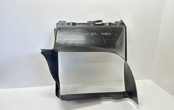 Porsche Cayenne (92A) Intercooler air channel guide 7P5117336A