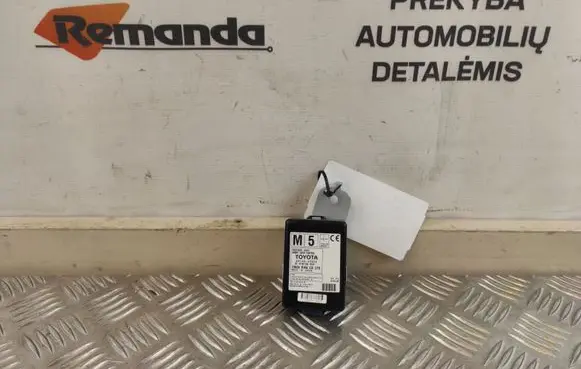Toyota RAV 4 (XA40) Door central lock control unit/module 8974042050 61B706000