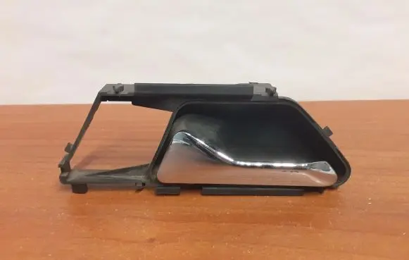 Mercedes-Benz E W124 Front door interior handle 6715 1247600161