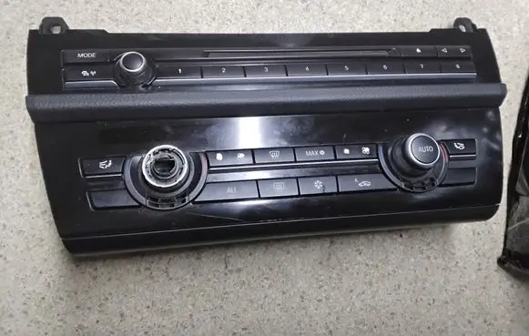 BMW 5 F10 F11 Climate control unit 9241239