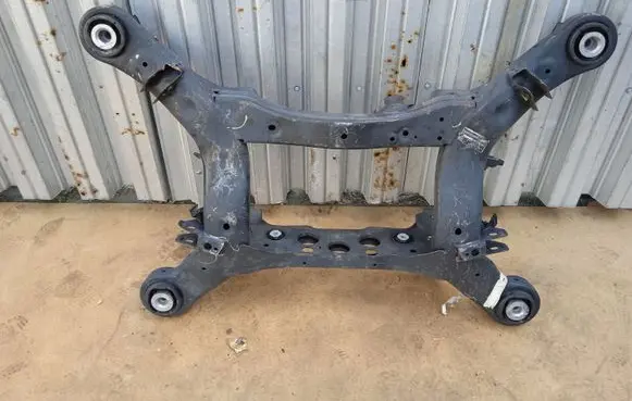 Mercedes-Benz GLE (W166 - C292) Rear subframe 