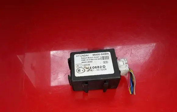 Hyundai Trajet Immobilizer control unit/module 954203A800 F005V00192