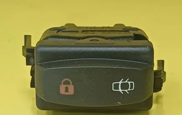 Renault Laguna I Central locking switch button 26488