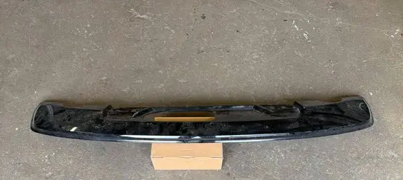 Volvo XC40 Rear bumper lower part trim 32273898