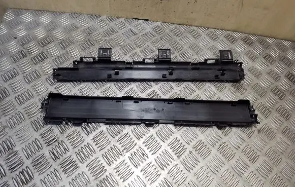 BMW X1 E84 Other engine bay part 12527532270 7532270 12527532269