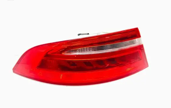 Jaguar XE Rear/tail lights 19733701