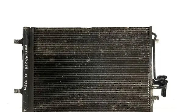Land Rover Freelander 2 - LR2 A/C cooling radiator (condenser)