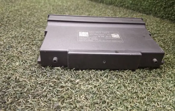 Porsche Cayenne (9Y0 9Y3) Other control units/modules 4M4959760E 992959760E