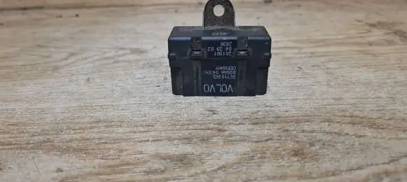 Volvo XC70 Seat heating relay 30710362