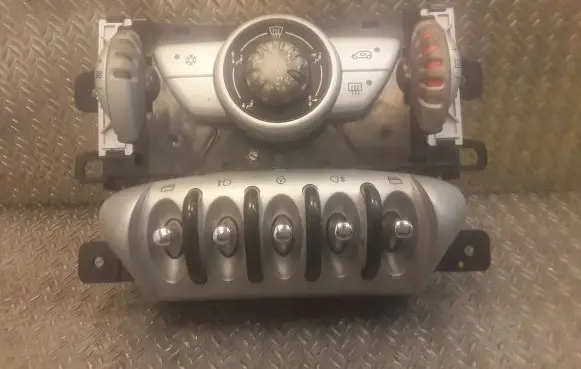 Mini One - Cooper Coupe R56 Interior fan control switch 3454081