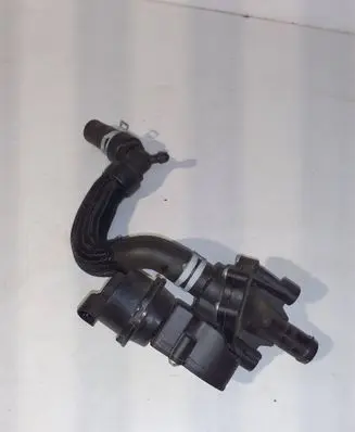 Renault Clio V Coolant heater control valve 922309109R