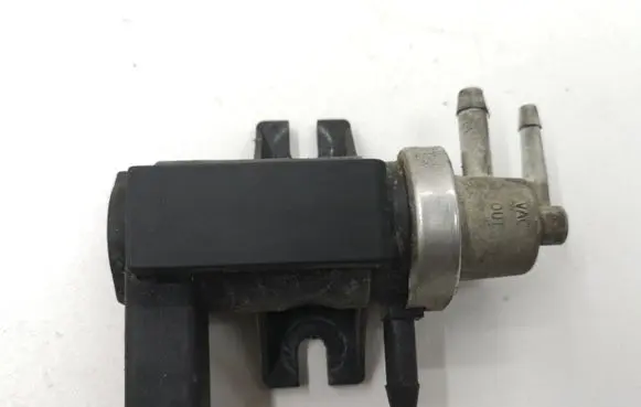 Volkswagen Sharan Turbo solenoid valve 1J0906627 72290325