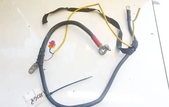 Audi A6 S6 C6 4F Positive cable (battery)