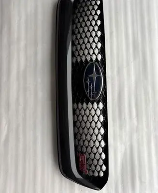 Subaru WRX STI Front bumper upper radiator grill 91121VA000