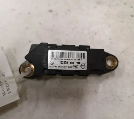 Mercedes-Benz E W211 Airbag deployment crash/impact sensor 102979002