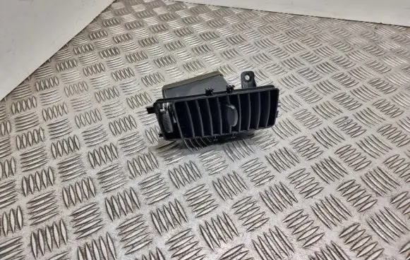 Mercedes-Benz Sprinter W906 Dash center air vent grill A9068300154