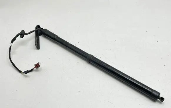 Renault Talisman Tailgate/trunk strut/damper 904524541R 22082016 100755