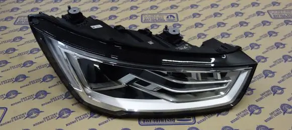 Audi A1 Headlight/headlamp