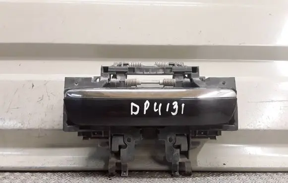Audi A8 S8 D3 4E Front door exterior handle 4E1837885E