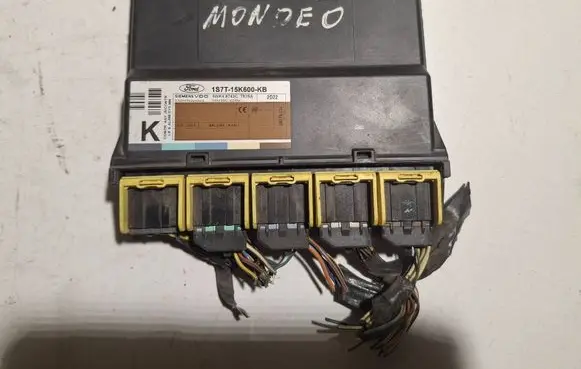 Ford Mondeo Mk III Comfort/convenience module 1S7T15K600KB 5WK48743C