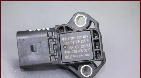 Volkswagen Golf Plus Air pressure sensor 0281002977 03G906051E